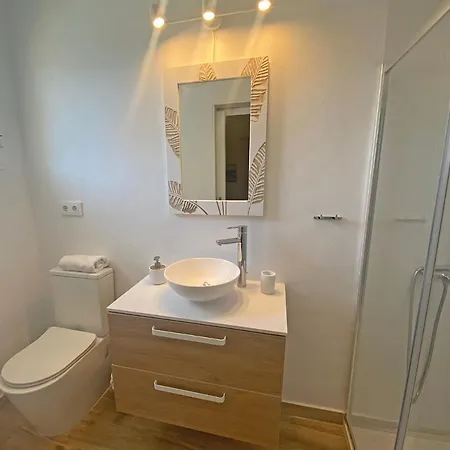 With Private Pool, Fuente Del Gallo, Baba Yaga Apartment *